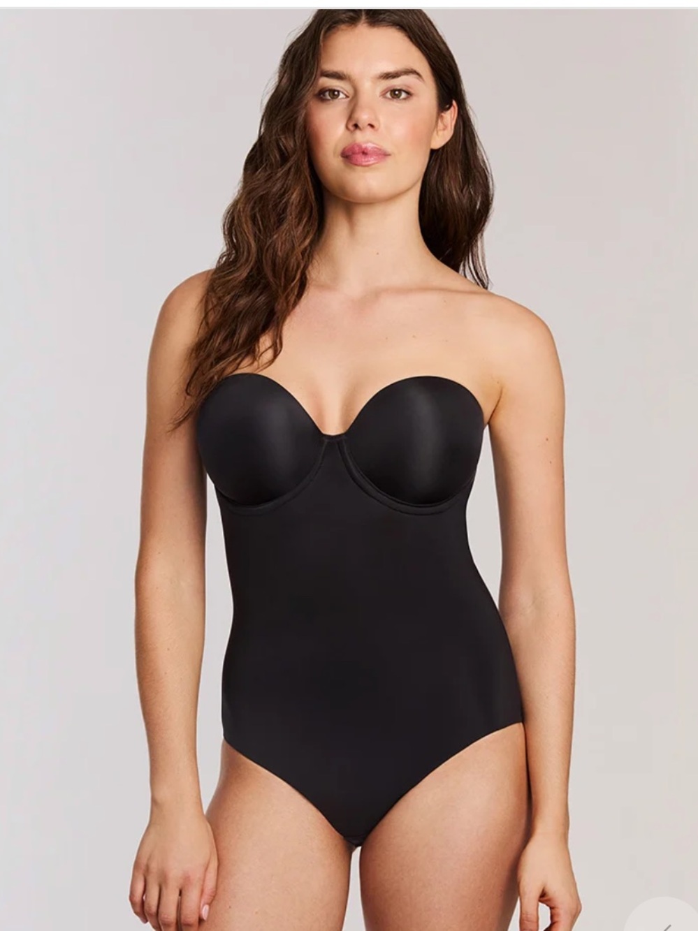 Wacoal Red Carpet Strapless Shaping Bodysuit - Black 🖤 Shapewear staple!